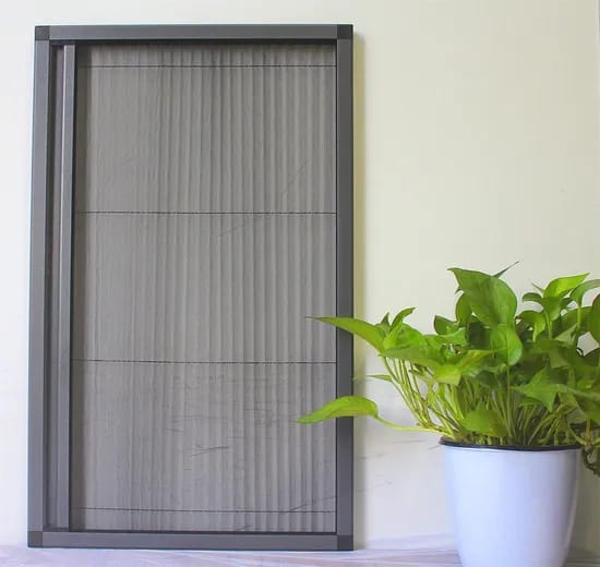 Moustiquaires plissées sur mesure